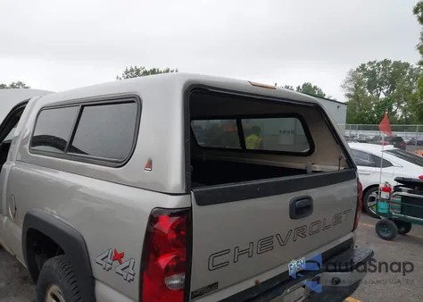 2007 Chevrolet Silverado 1500 Classic Work Truck z USA, uszkodzony, nr VIN 1GCEK14X77Z194240